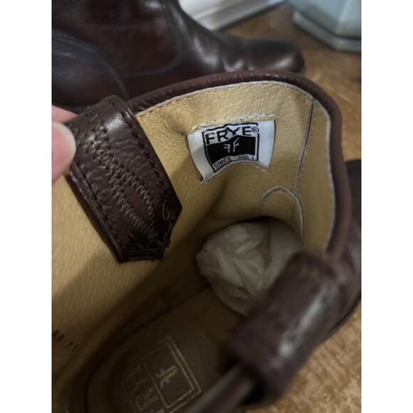 Frye Boots JAMIE STITCH Pull On Dark Brown Womens Size 8 Leather Short - Picture 9 of 9